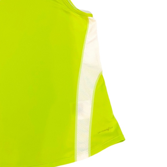 New Balance Green & White Women’s Lightning Dry Sleeveless Athletic Shirt, XL - Picture 5 of 11